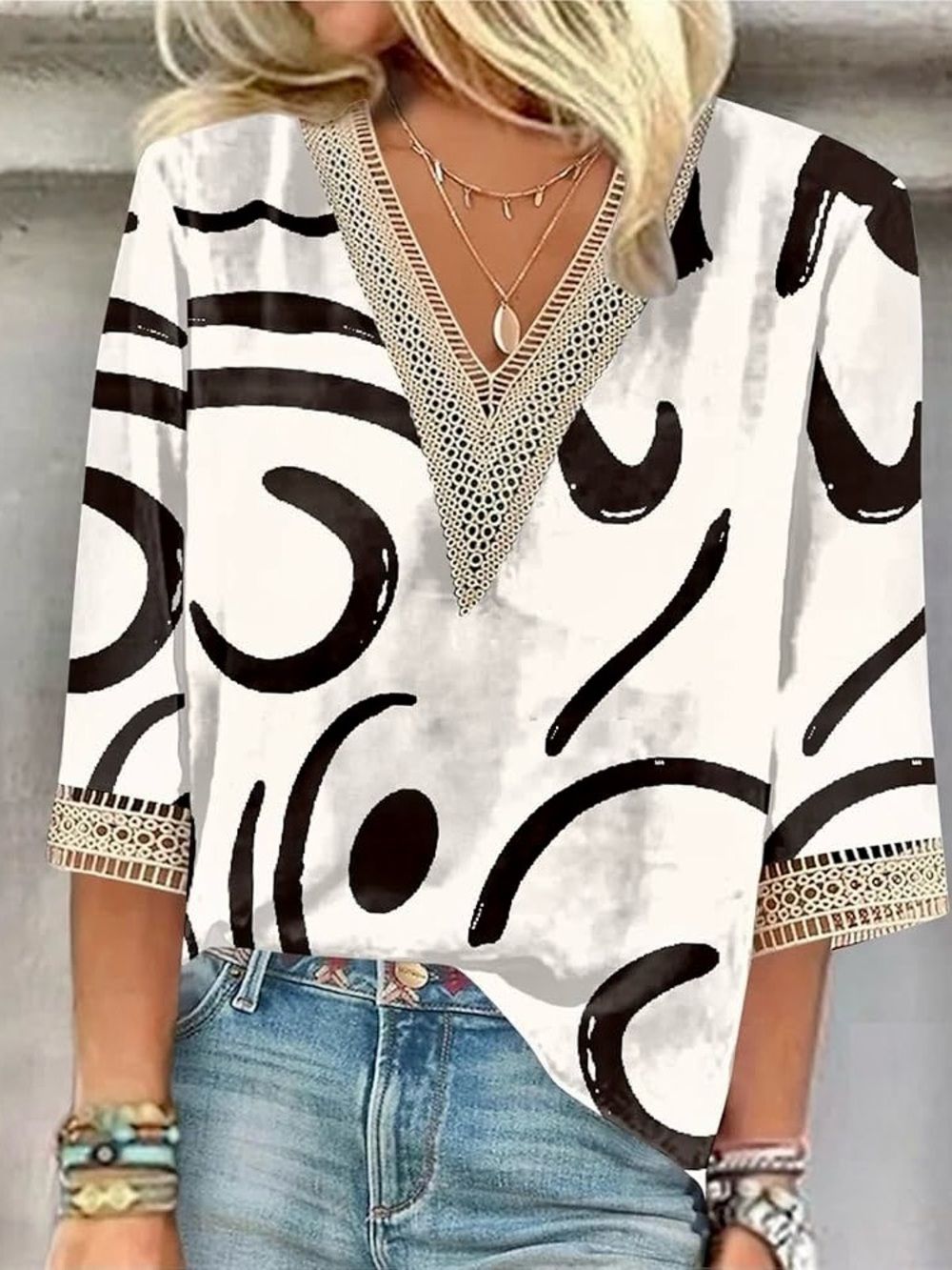 Women's Abstract V-Neck Tunic Top - White & Black